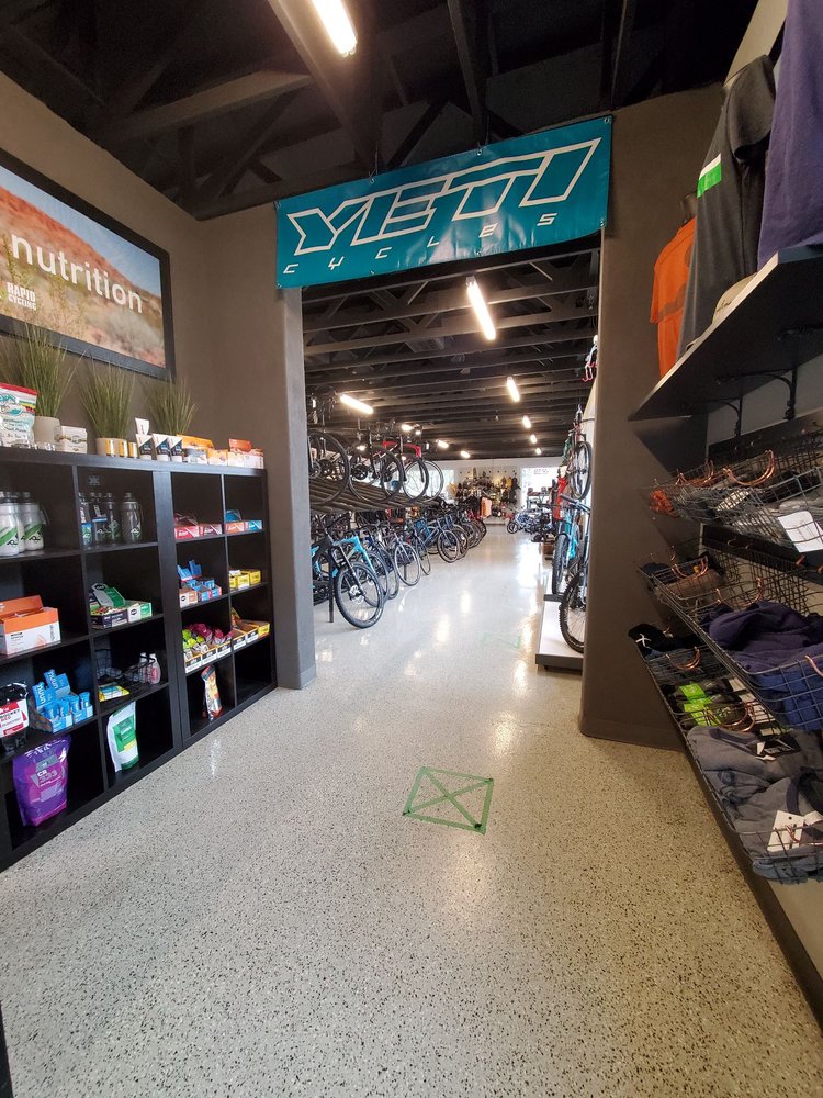 Picture of the inside store of Rapid Cycling