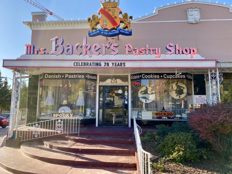 5 Local Bakeries to Visit in Salt Lake Seven Slopes