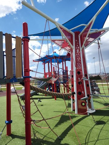 patriot-park-playground-climbing