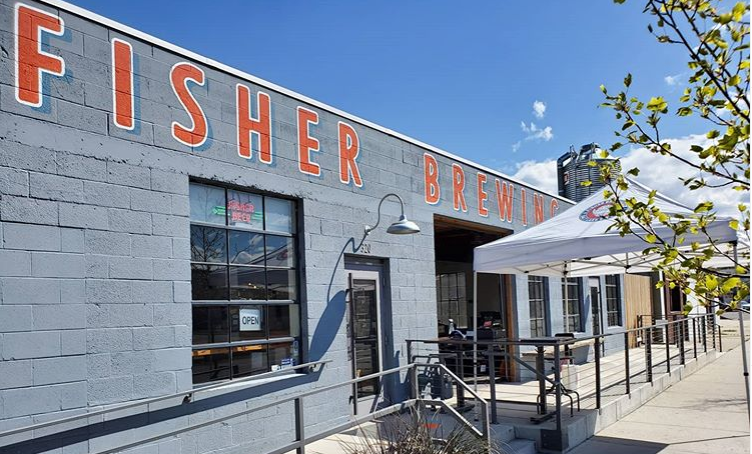 An outside image of Fisher Brewing in Salt Lake City